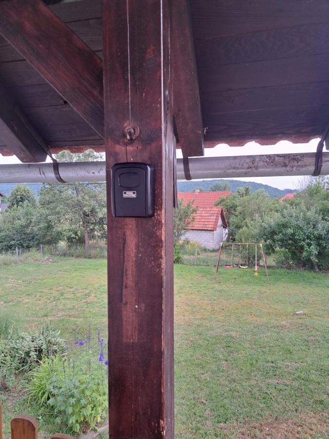 Ferienwohnung Lucija Lovinac  Exterior foto